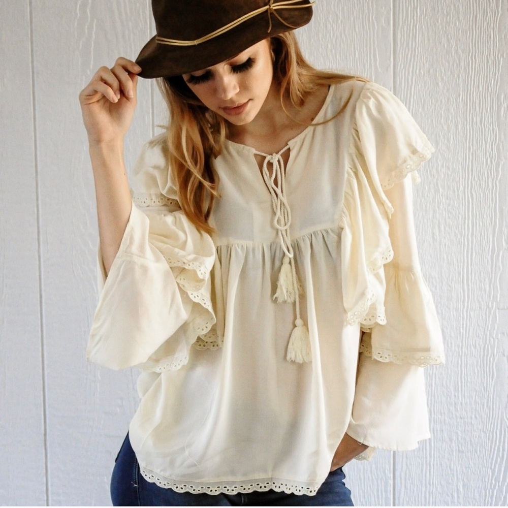 1 LEFT! Eyelet Boho Chic Top In Cream-Small - Picture 6 of 6